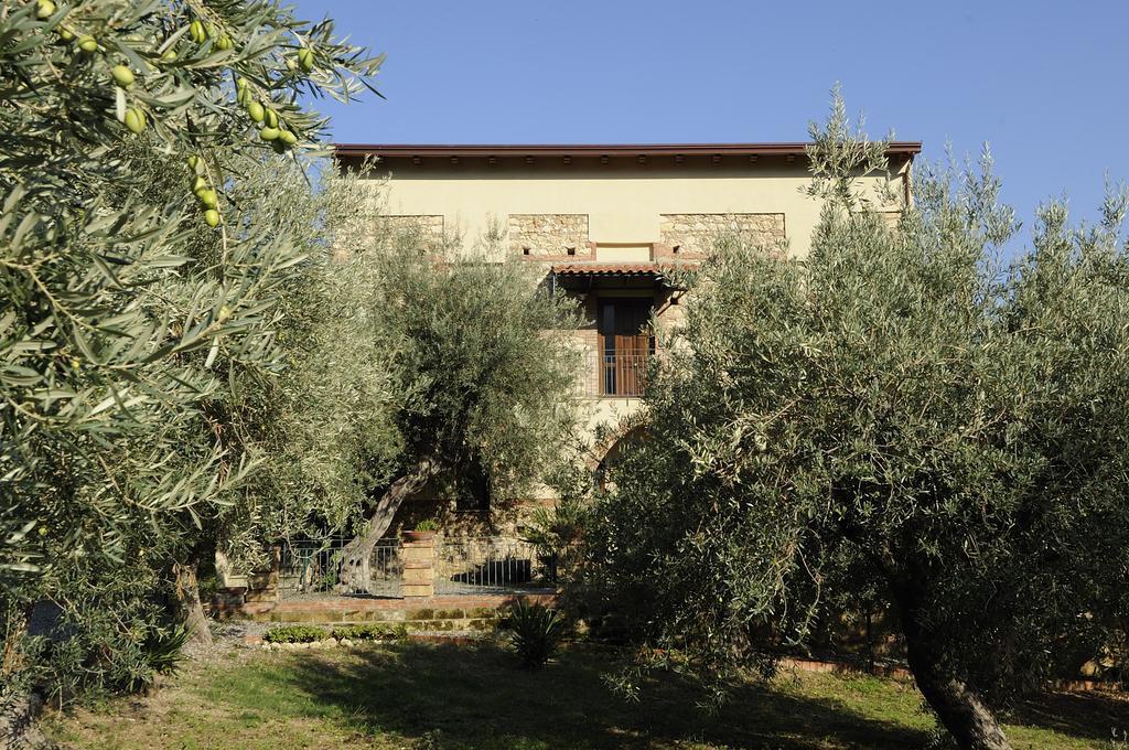 Residence Casa Torretta Gioiosa Marea Eksteriør billede